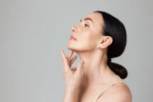 nefertiti lift
